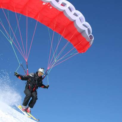 speedriding winter activiteiten alpes de haute provence